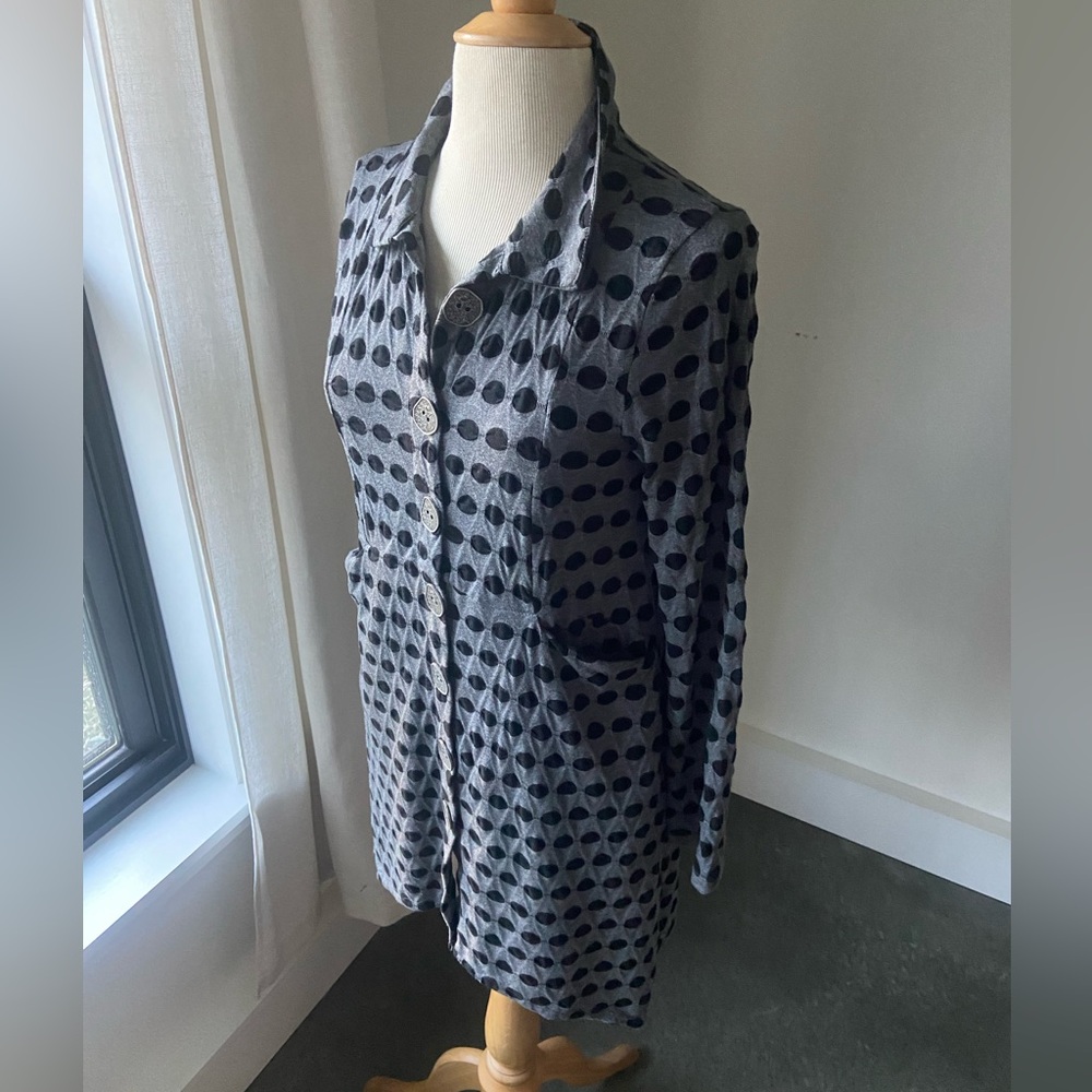 Artsy Polkadot Jacket - Picture 2 of 7